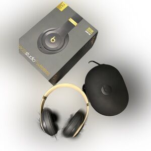 Beats Studio 3 Noise Cancelling Headphones